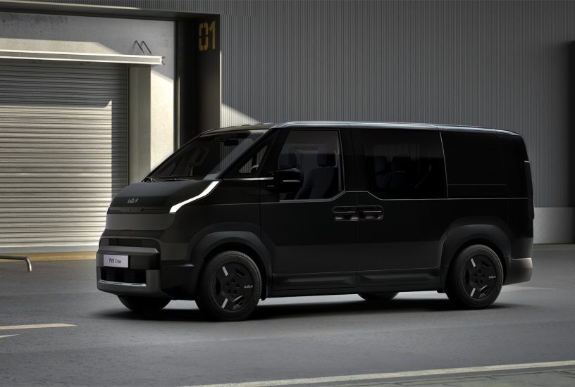 kia-pv5-crew-ext-static-digital-1920x1080-1