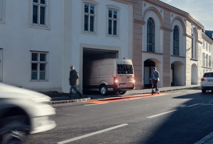 man-tge-next-level-rear-view-camera