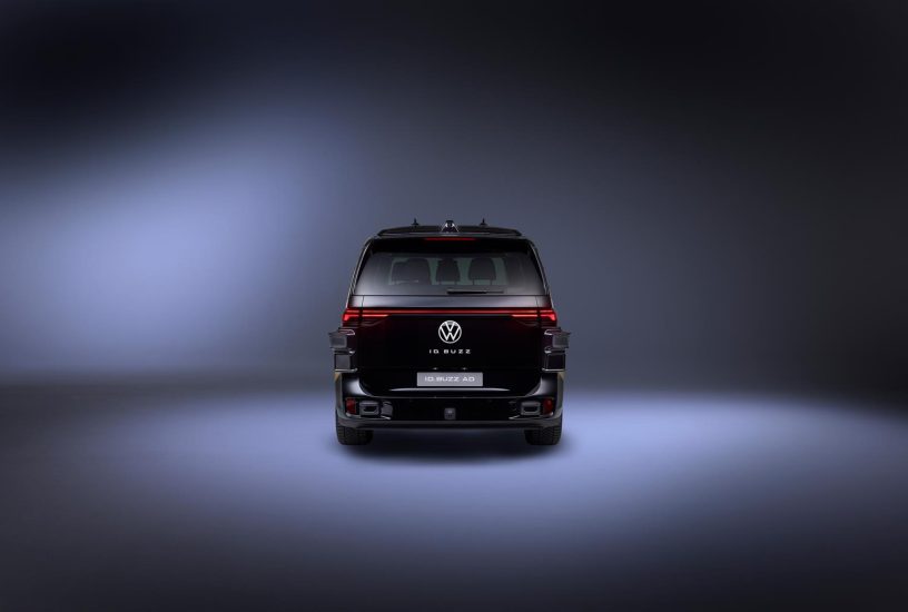 media-MOIA ID BUZZ AD REAR VP_2025.06.18_9.1