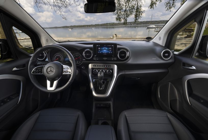 Gli interni della nuova Mercedes Classe T 2022