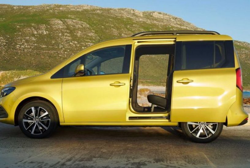 mercedes-classe-t-2022-profilo