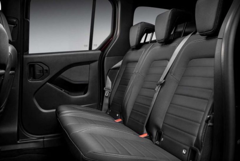 mercedes-classe-t-2022-sedili