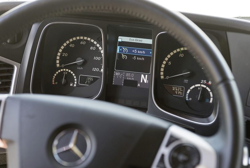 Mercedes-Benz Actros 1845 LS 4x2// Mercedes-Benz Actros 1845 LS 4x2