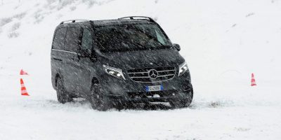 Mercedes-Benz Vito Tourer 4Matic, la prova su strada e sulla neve