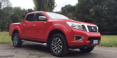 Nissan Navara Double Cab, la prova su strada del pick-up giapponese