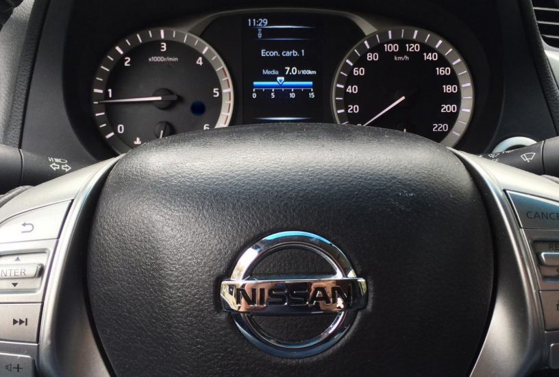 nissan-navada-double-cab-strumentazione