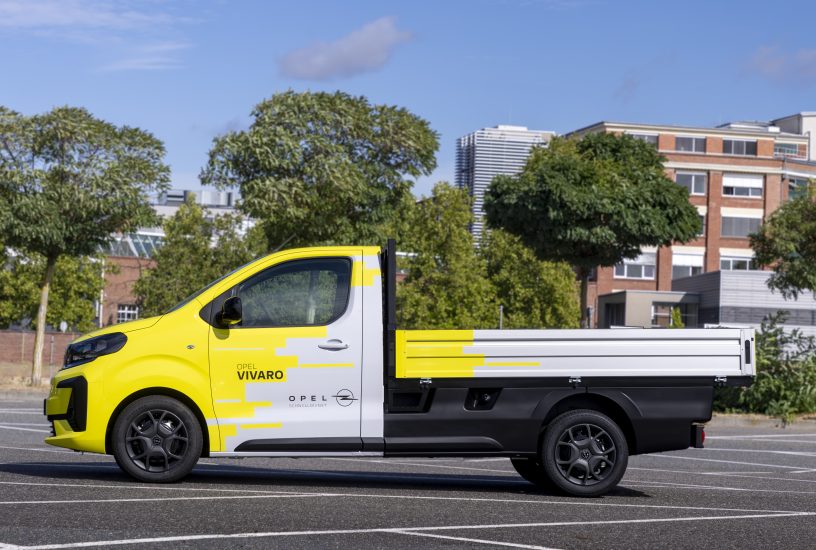 opel-vivaro-flatbed (1)