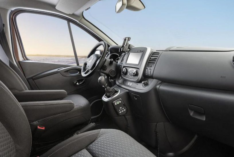 opel vivaro surf concept interni