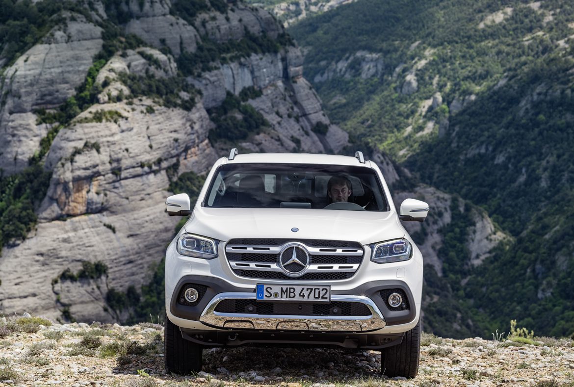 Mercedes Benz Classe X, frontale