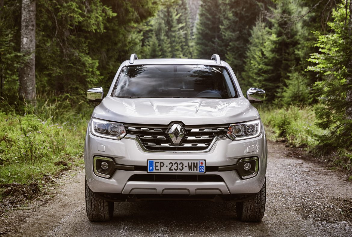 Renault Alaskan pickup, frontale