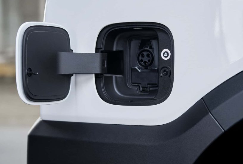 rivian-electric-commercial-van-ecv (7)