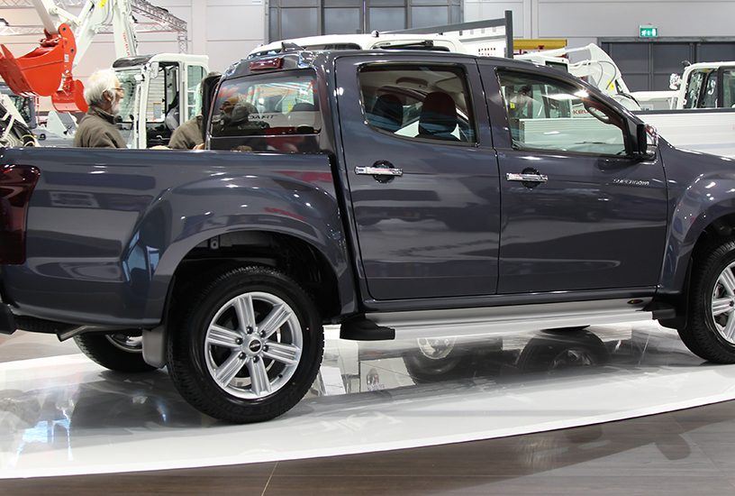 stand-isuzu-transpotec-2017-7