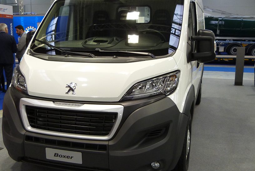 stand-peugeot-transpotec-2017