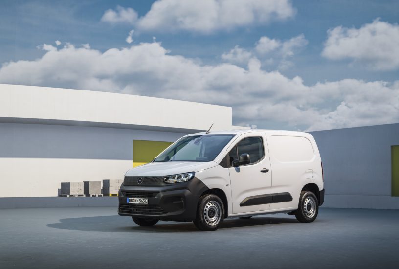 stellantis-pro-one-smart-compact-van (3)