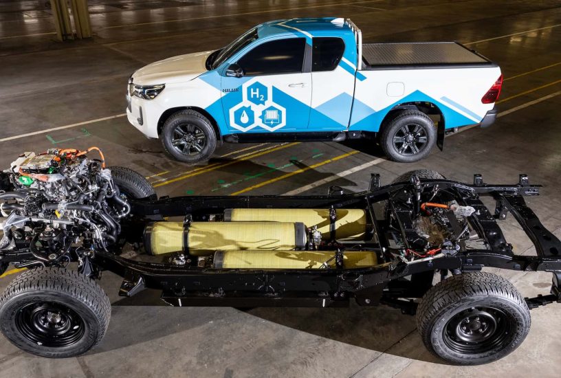 toyota-hydrogen-fuel-cell-electric-hilux--prototipo (7)