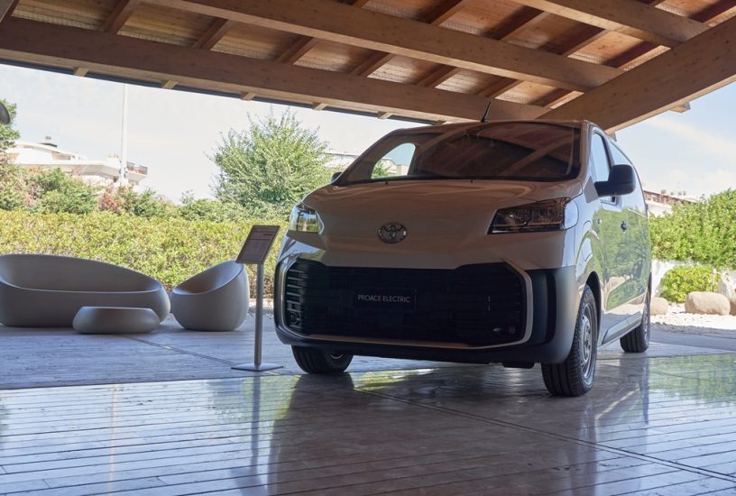 toyota_proace_electric_motor_news_01