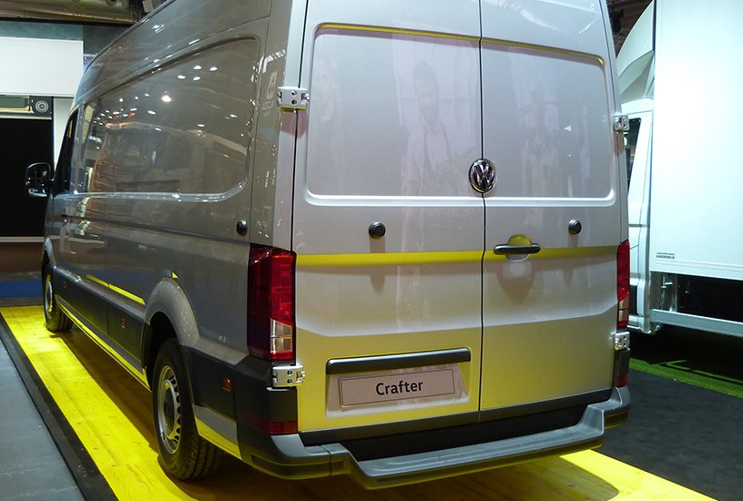 vw-crafter-posteriore